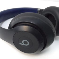BEATS BY DRE STUDIO PRO WIRELESS HEADPHONES 
