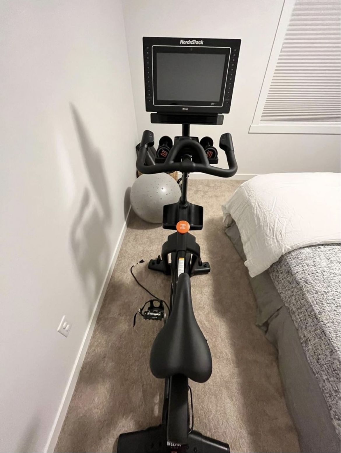 NordicTrack Exercise bike, New