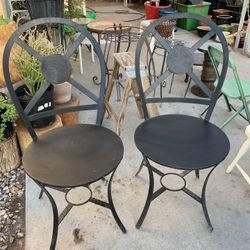 2 Metal Chairs 