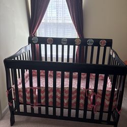 Crib with mattress