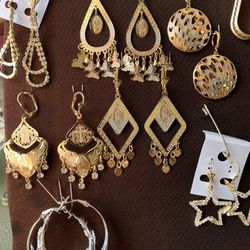 Earrings / Gold Plated 