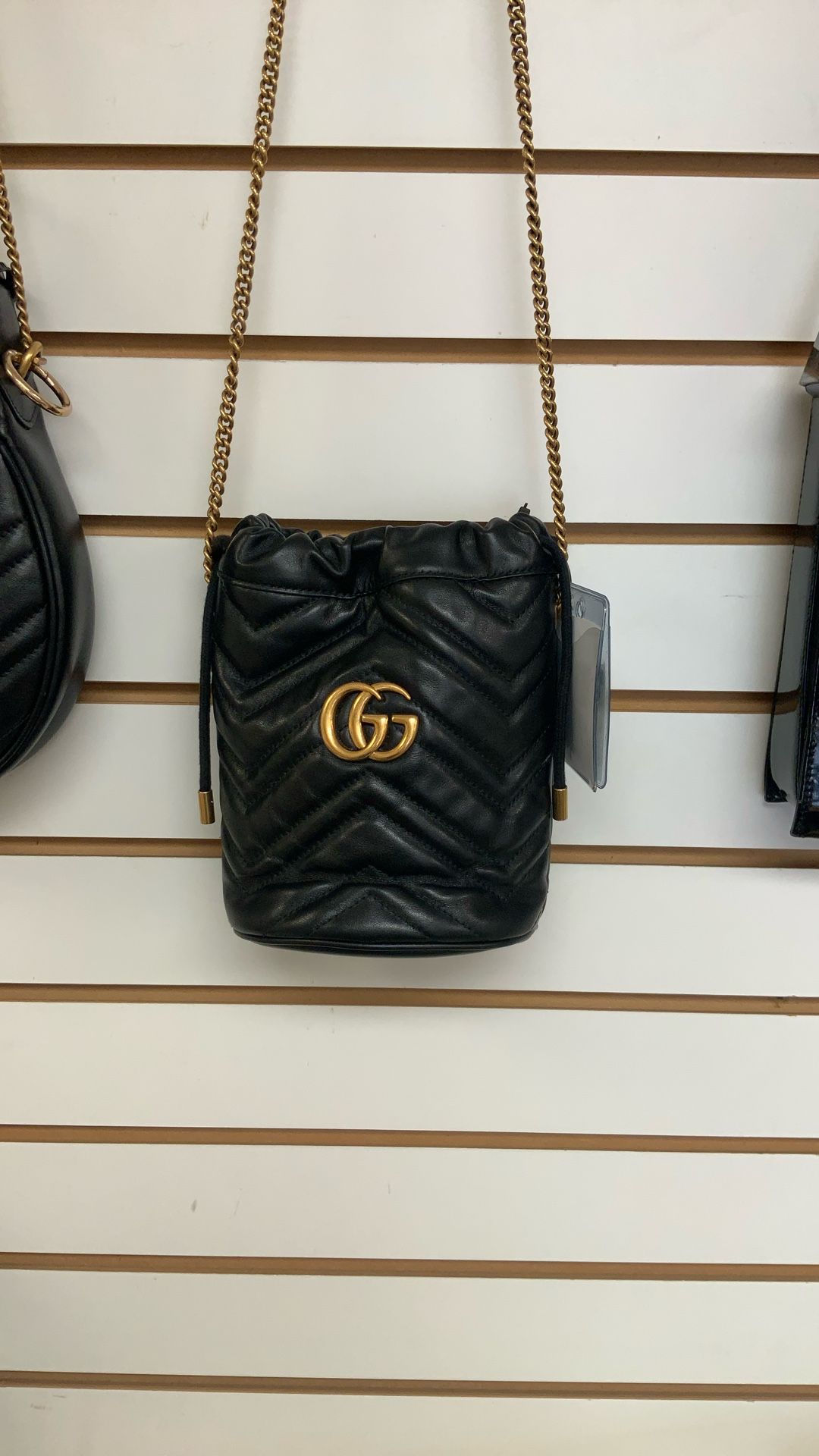 Gucci GG Marmont Mini Matelasse Leather Bucket Bag