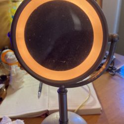 Torch Light Make Up Mirror