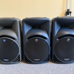 Mackie SRM450 V2 Power Speakers 