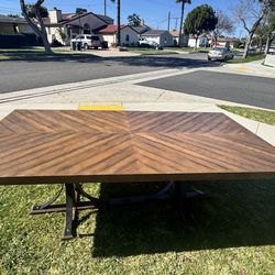 Dinning table with 6 chairs
