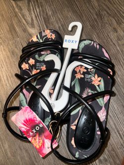 Roxy Strapped Sandals