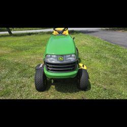 John Deere 42” Automatic19.5hp Rode On Mower OBO
