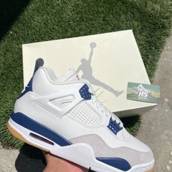 Jordan 4 SB Navy