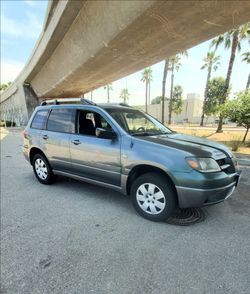 2004 Mitsubishi Outlander