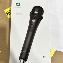 wire microphone with 19.68ft cable