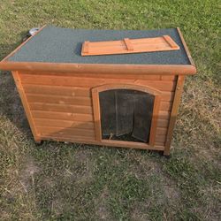 Dog House/Heater