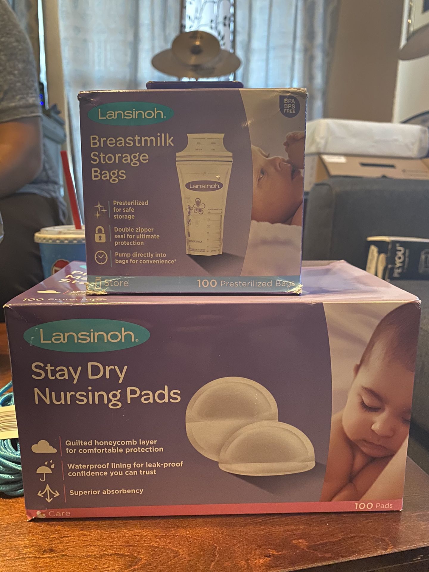 Lansinoh nursing bundle (100 pads and 100 bags) NEW BOXES