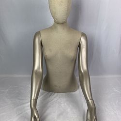 Mannequin For Resellers 