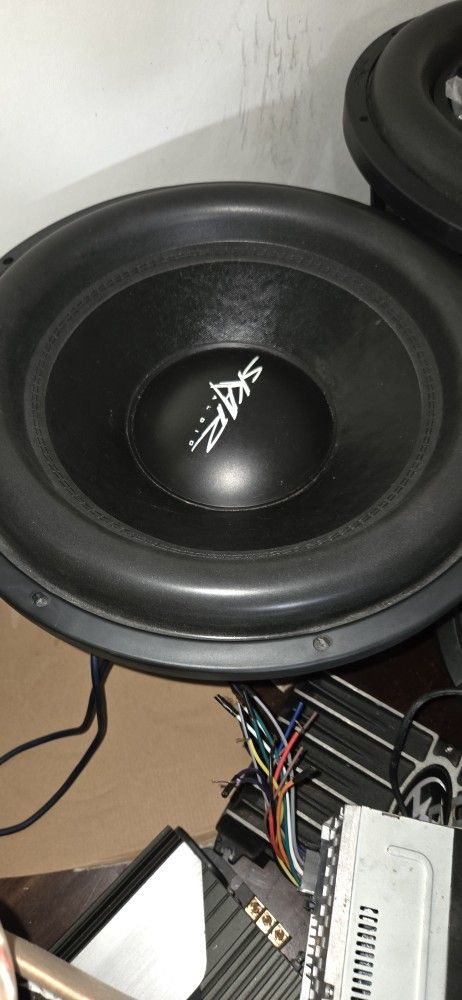 1 15" Vxf Skar Subwoofer Like New
