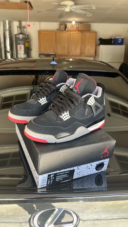 Jordan 4 Bred