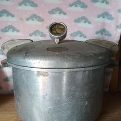 Vintage National Pressure Cooker 