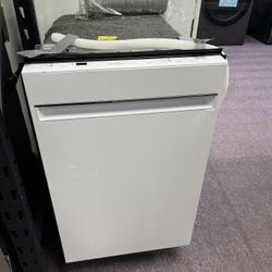 Dishwasher 18’ GE Profile New Open Box 1 Year Warranty With Installation Service 