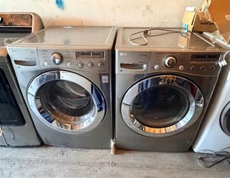 LG. WASHER AND GAS DRYER
