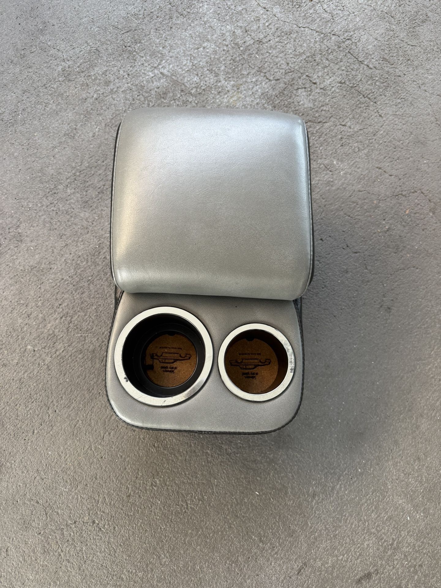 1985-87 Buick Grand National; Standard Saddle Console w/ Dual Cup Holders; Black w/ Gray