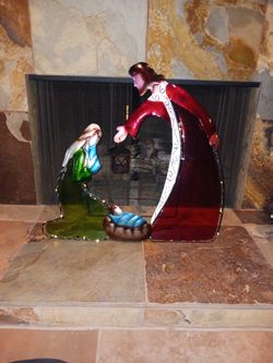 2 ft Nativity Lighted Glass & Metal