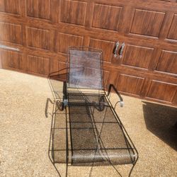*** WROUGHT IRON PATIO LOUNGER ***