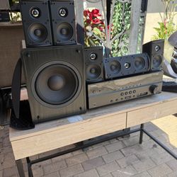 Yamaha Receiver And Definitive Technology 