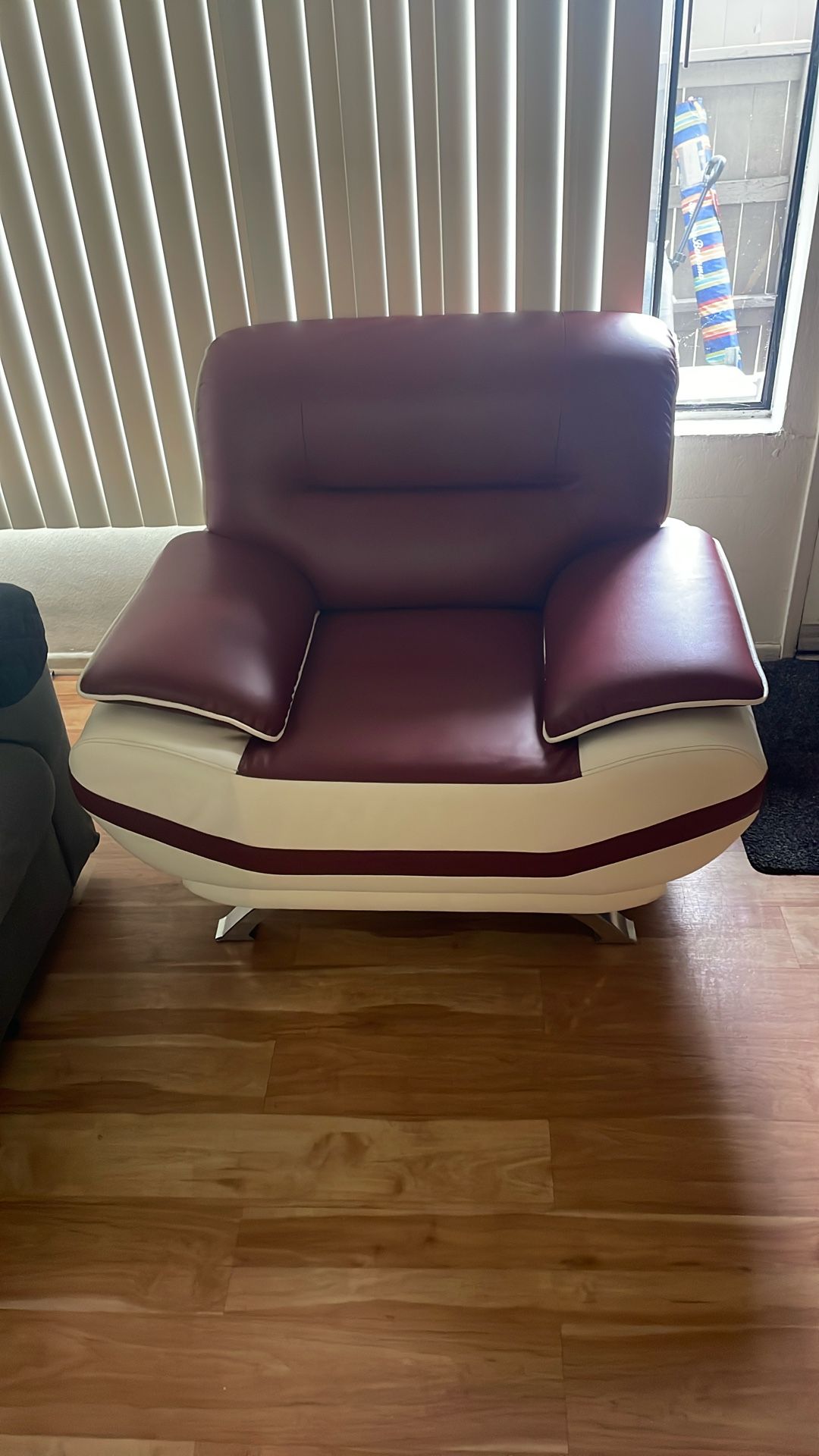 one seat sofa