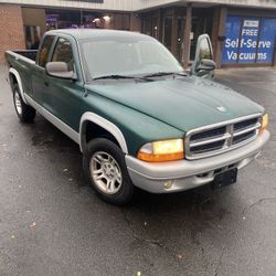 2003 Dodge Dakota