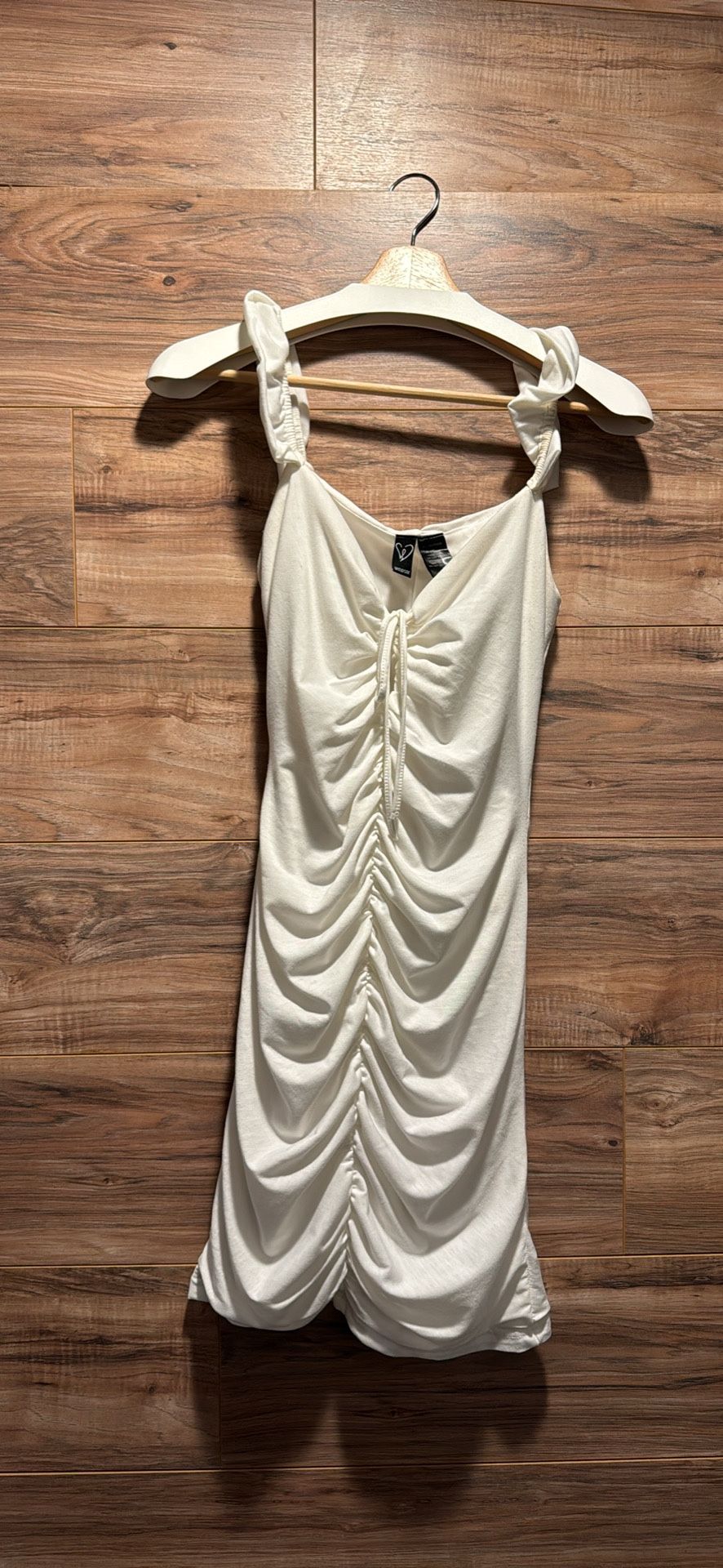 White Cocktail Dress Size medium