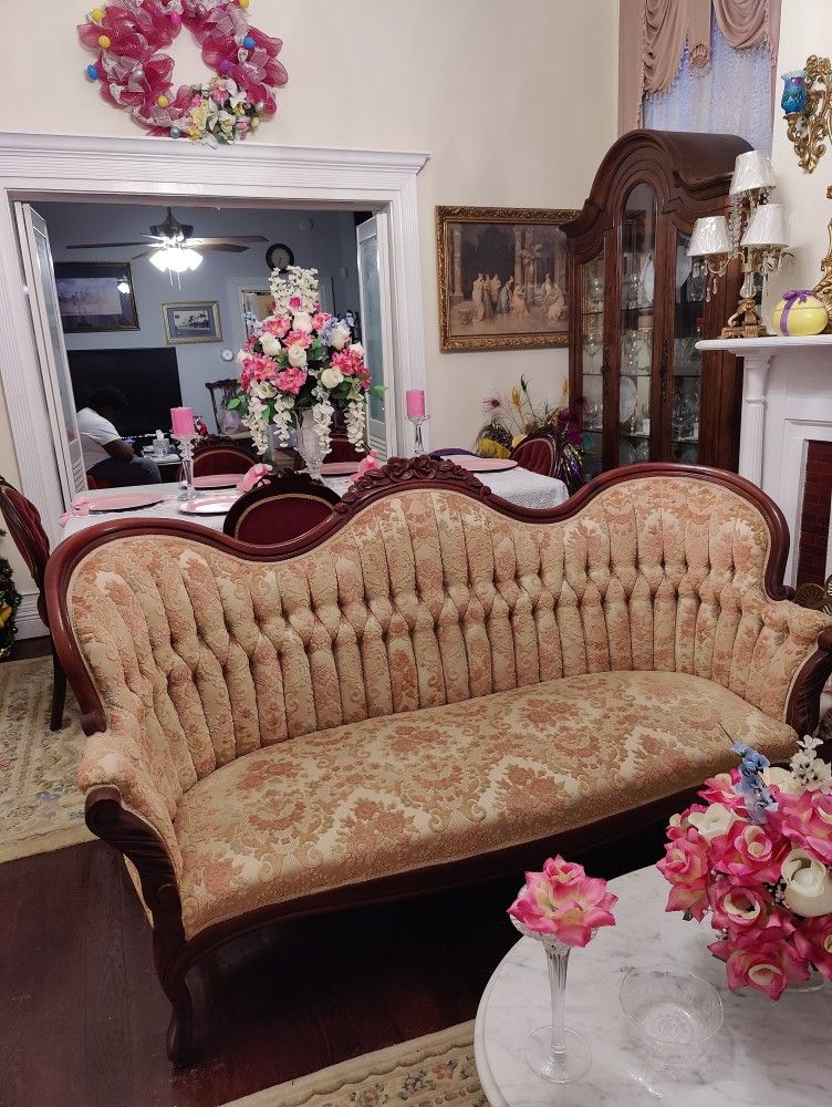 Victorian Living Room For Sale