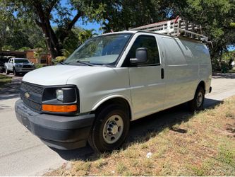 2017 Chevrolet Express 2500