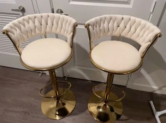 Set 2 bar stools (Nuevo en Su caja)