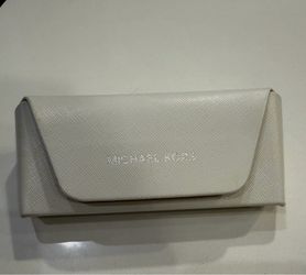 Michael Kors White Glasses Snap Case