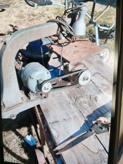 Band saw