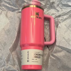 30oz Stanley Tumbler Pink Parade