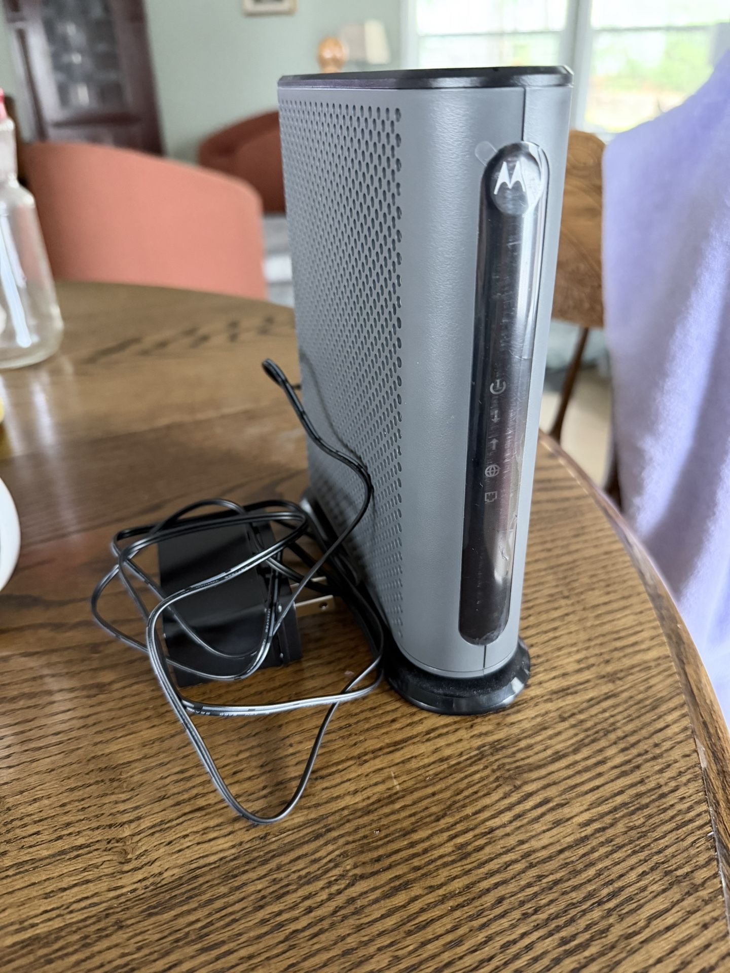 Motorola Modem & TP Link Deco Router