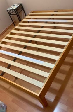 Queen size wood frame $25