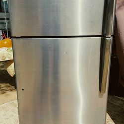 GENERAL ELECTRIC REFRIGERATOR