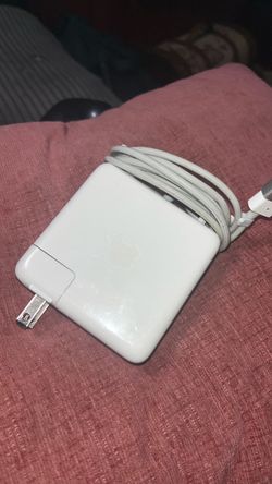 Apple MacBook charger