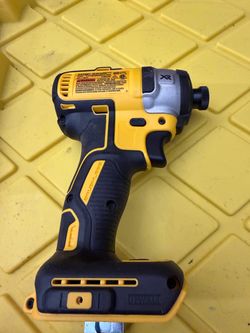 20 v impact dewalt 3speed