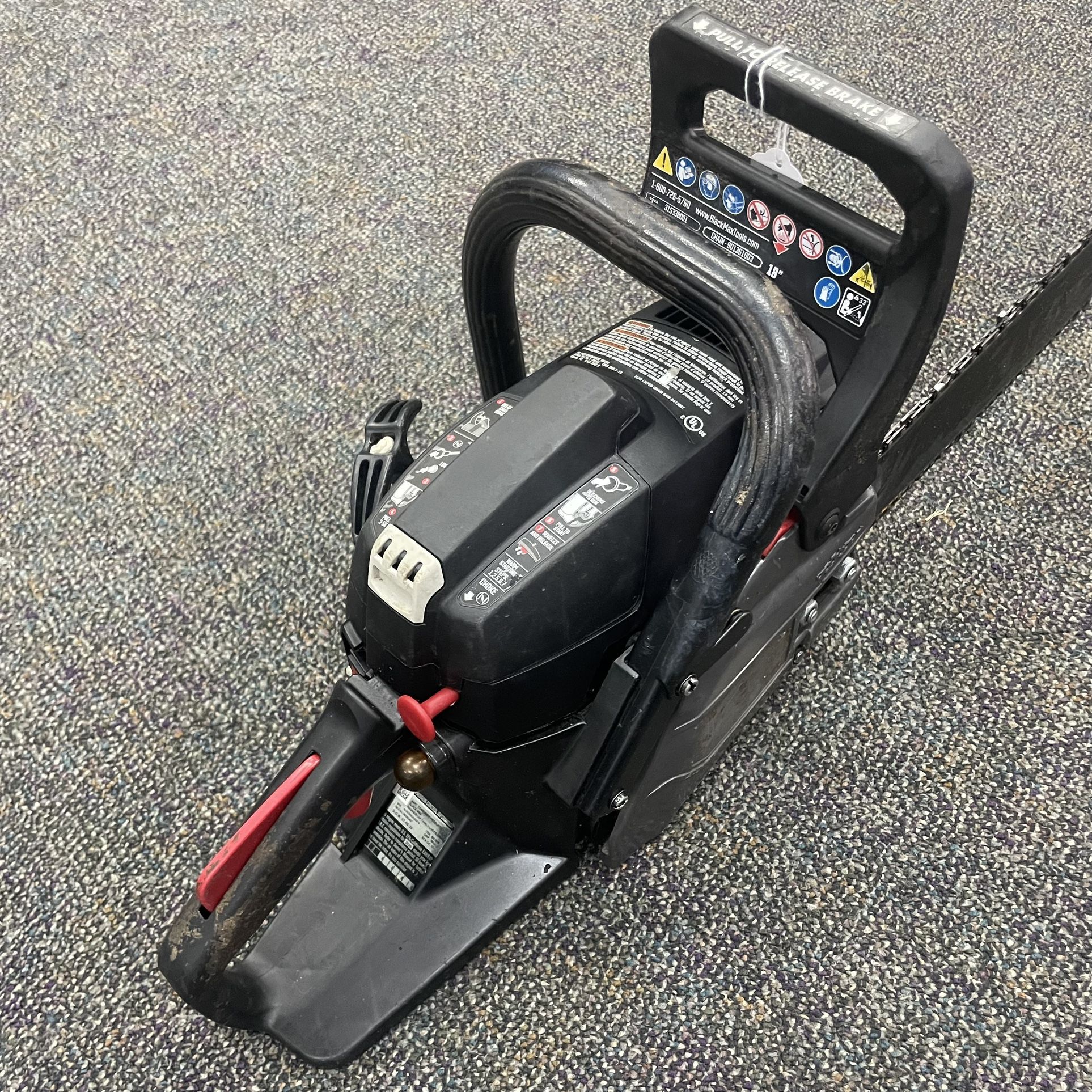 Black Max 18” Chain Saw 2stroke for Sale in Riverside, CA OfferUp