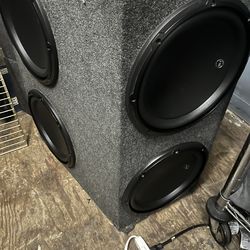 JL Audio W3s (4) 12 Inch Subwoofers W3s In Box Lightly Used