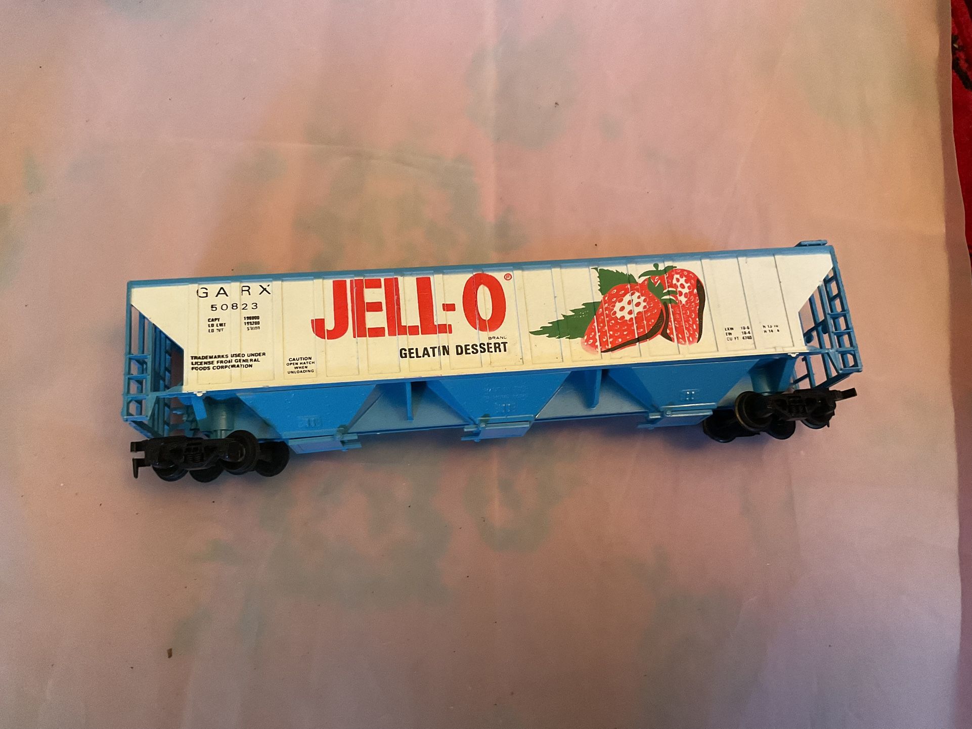 Vintage HO coal Car