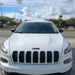 2017 Jeep Cherokee