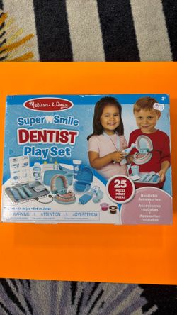 Melissa and Doug super smile dentist play set for kids