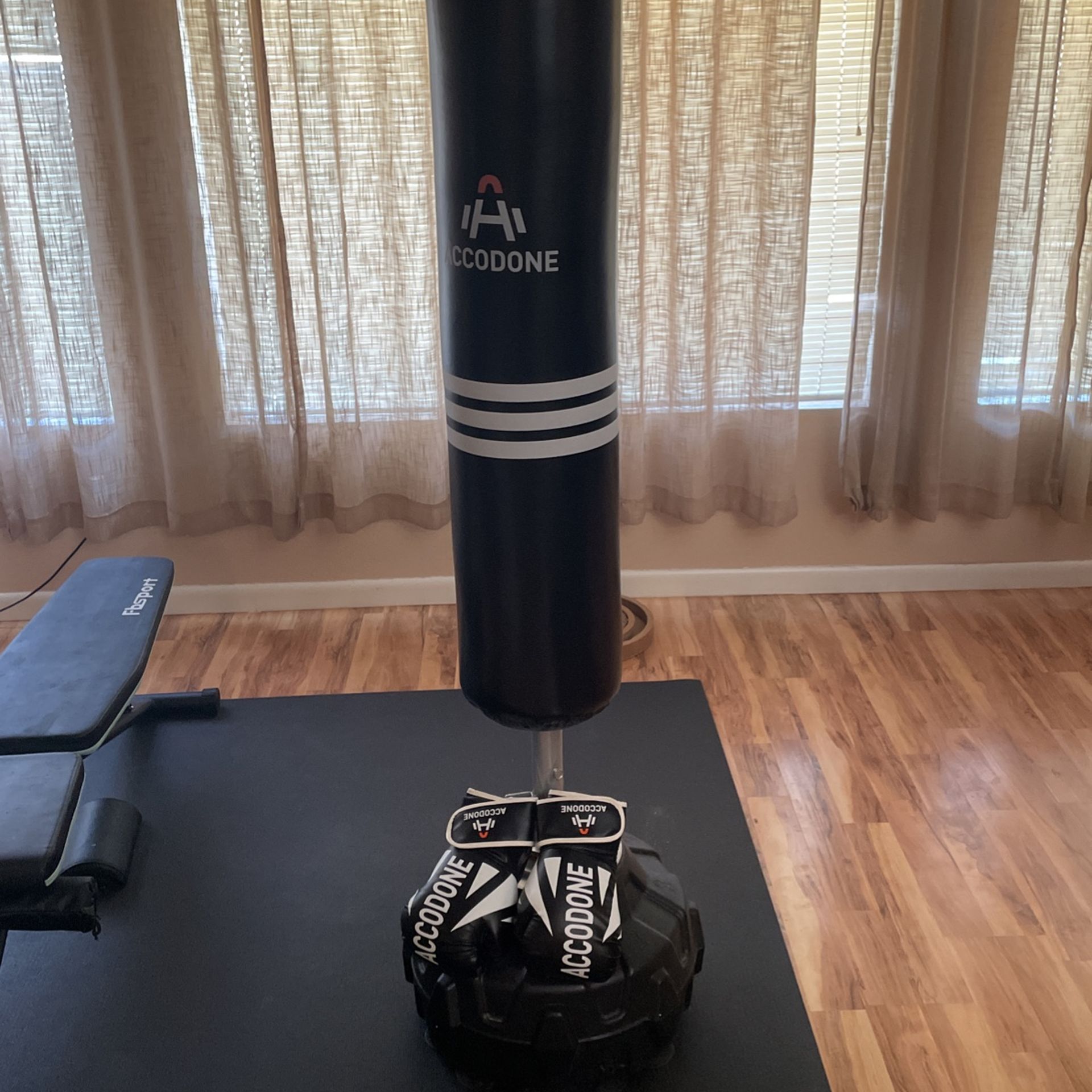 Lightly Used Punching Bag With Weighted Bottom. for Sale in Peoria, AZ