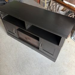 TV Stand / Media Console + can of Miniwax Stain