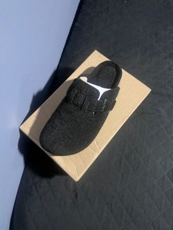 Cushionaire Cloggs