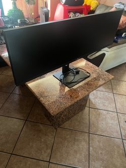 Long screen monitor