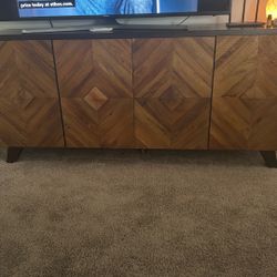 Robin Ridge Two-tone Brown Accent Cabinet